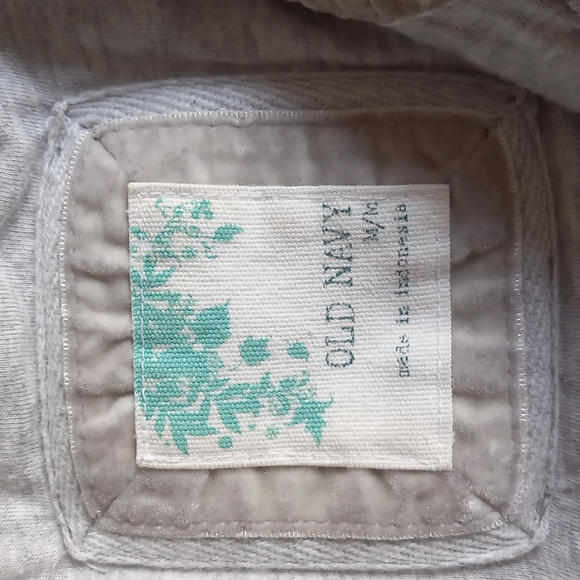 Old Navy puffy vest - Picture 2 of 5